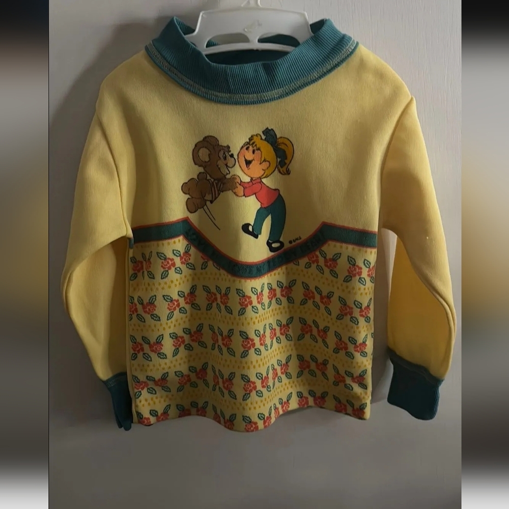 Vintage Yellow Crewneck Girl With teddy 12-18 Months